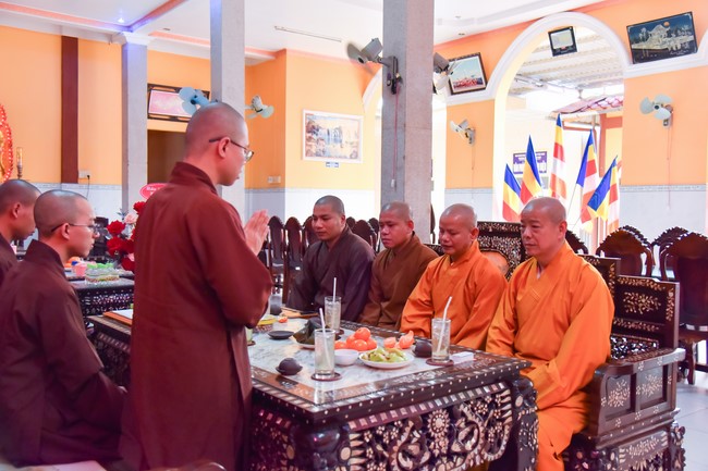 Quỹ đào tạo Tăng tài NCT cúng dường đến các trường TCPH tại 6 tỉnh miền Tây: Bến Tre, Trà Vinh, Vĩnh Long, Bạc Liêu, Sóc Trăng, Đồng Tháp