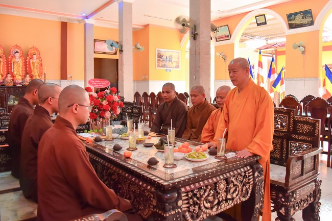 Quỹ đào tạo Tăng tài NCT cúng dường đến các trường TCPH tại 6 tỉnh miền Tây: Bến Tre, Trà Vinh, Vĩnh Long, Bạc Liêu, Sóc Trăng, Đồng Tháp