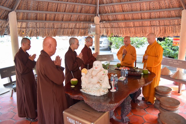 Quỹ đào tạo Tăng tài NCT cúng dường đến các trường TCPH tại 6 tỉnh miền Tây: Bến Tre, Trà Vinh, Vĩnh Long, Bạc Liêu, Sóc Trăng, Đồng Tháp