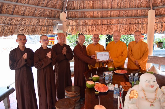 Quỹ đào tạo Tăng tài NCT cúng dường đến các trường TCPH tại 6 tỉnh miền Tây: Bến Tre, Trà Vinh, Vĩnh Long, Bạc Liêu, Sóc Trăng, Đồng Tháp