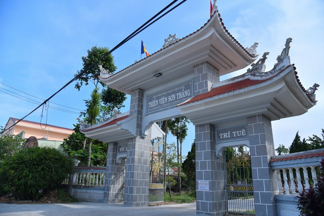 Quỹ đào tạo Tăng tài NCT cúng dường đến các trường TCPH tại 6 tỉnh miền Tây: Bến Tre, Trà Vinh, Vĩnh Long, Bạc Liêu, Sóc Trăng, Đồng Tháp