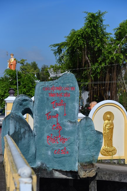 Quỹ đào tạo Tăng tài NCT cúng dường đến các trường TCPH tại 6 tỉnh miền Tây: Bến Tre, Trà Vinh, Vĩnh Long, Bạc Liêu, Sóc Trăng, Đồng Tháp