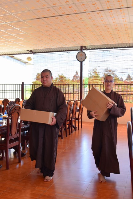 Quỹ đào tạo Tăng tài NCT cúng dường đến các trường TCPH tại 6 tỉnh miền Tây: Bến Tre, Trà Vinh, Vĩnh Long, Bạc Liêu, Sóc Trăng, Đồng Tháp