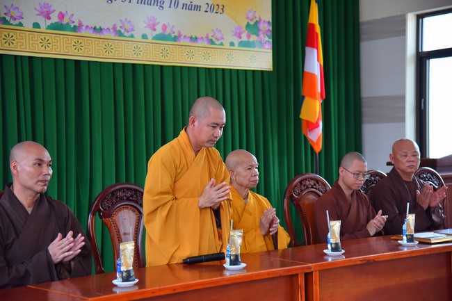 Quỹ đào tạo Tăng tài NCT cúng dường đến các trường TCPH tại 6 tỉnh miền Tây: Bến Tre, Trà Vinh, Vĩnh Long, Bạc Liêu, Sóc Trăng, Đồng Tháp