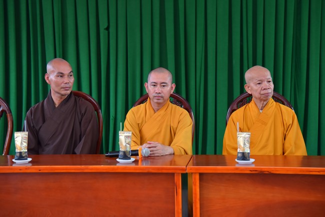 Quỹ đào tạo Tăng tài NCT cúng dường đến các trường TCPH tại 6 tỉnh miền Tây: Bến Tre, Trà Vinh, Vĩnh Long, Bạc Liêu, Sóc Trăng, Đồng Tháp