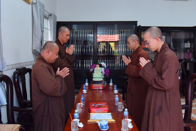 Quỹ đào tạo Tăng tài NCT cúng dường đến các trường TCPH tại 6 tỉnh miền Tây: Bến Tre, Trà Vinh, Vĩnh Long, Bạc Liêu, Sóc Trăng, Đồng Tháp