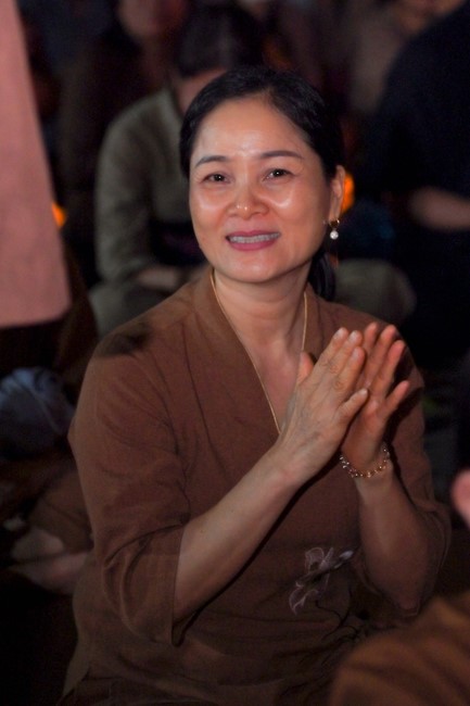 Lantern Candle Lighting Ceremony to commemorate the ordination of Bodhisattva Avalokiteśvara