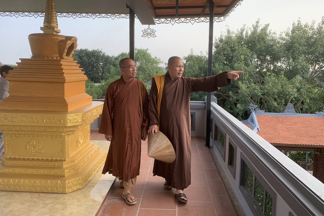 Donating to Ha Noi Buddhism Senior Lecturer School from NCT Education Talent Monk Fund