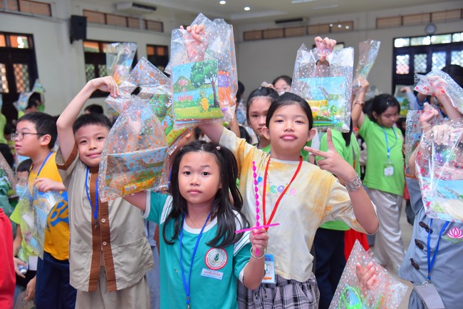 The 48th Kid Playground