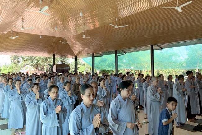 One-Day Peaceful Retreat at Suoi Phap Pagoda