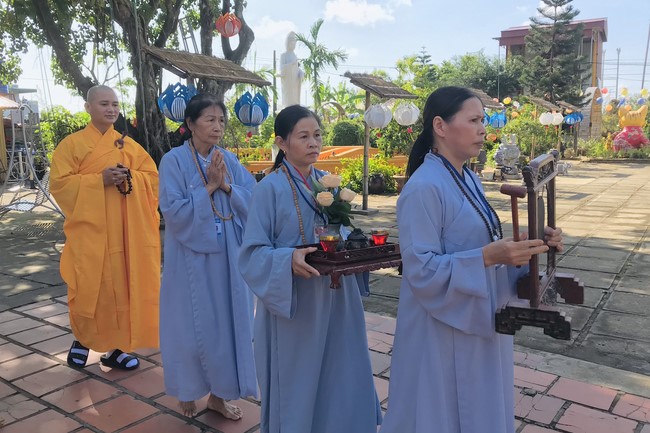 Chùa Đống Cao – Thanh Hóa: Tu niệm Phật một ngày