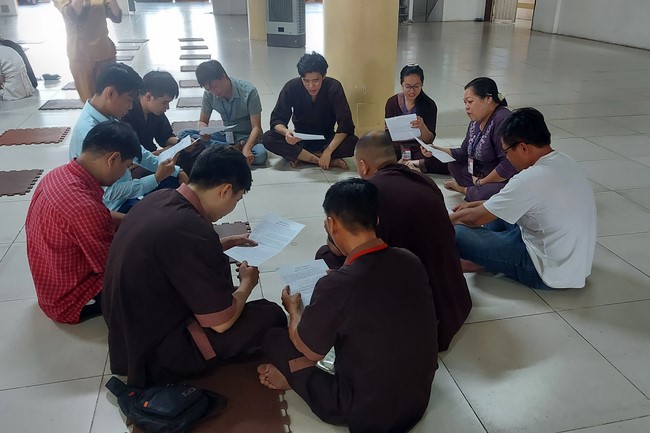Dharmapala Group 's doctrine learning Session