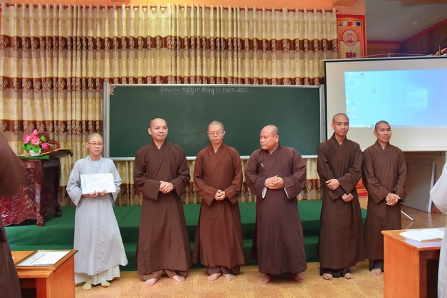 Quỹ đào tạo Tăng tài NCT cúng dường đến trường Trung cấp Phật học tỉnh Tây Ninh