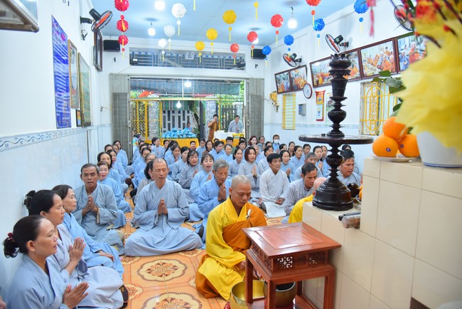 The 10th One-Day Retreat at Minh Chat ashram in Can Tho