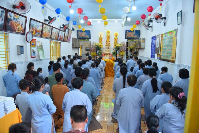 The 10th One-Day Retreat at Minh Chat ashram in Can Tho