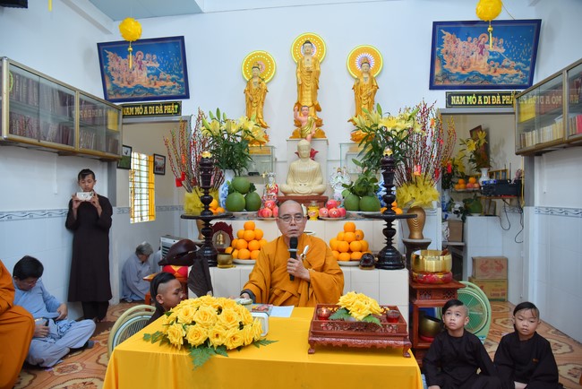 The 10th One-Day Retreat at Minh Chat ashram in Can Tho