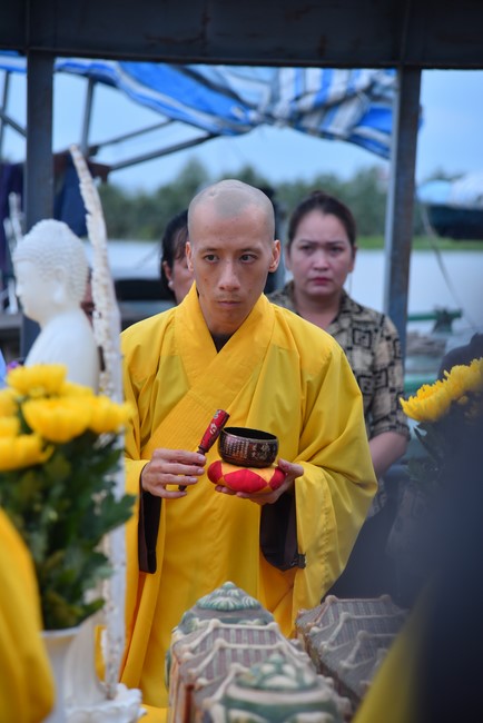 The 10th One-Day Retreat at Minh Chat ashram in Can Tho