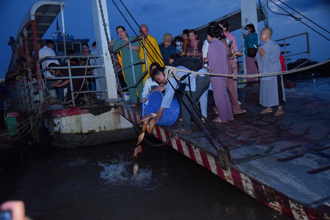 The 10th One-Day Retreat at Minh Chat ashram in Can Tho