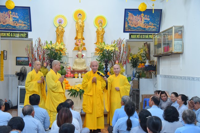 The 10th One-Day Retreat at Minh Chat ashram in Can Tho