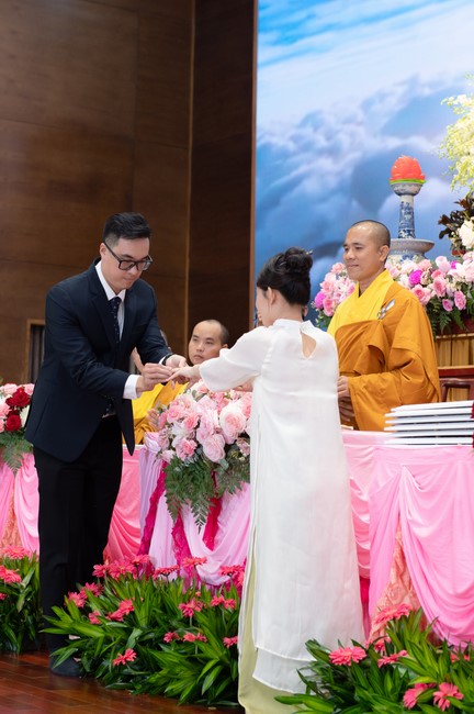 Wedding Ceremony at the pagoda
