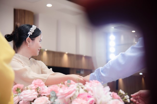 Wedding Ceremony at the pagoda