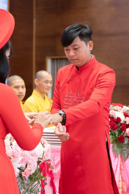 Wedding Ceremony at the pagoda