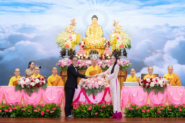 Wedding Ceremony at the pagoda