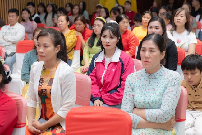 Wedding Ceremony at the pagoda