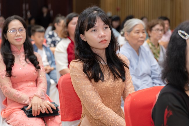 Wedding Ceremony at the pagoda