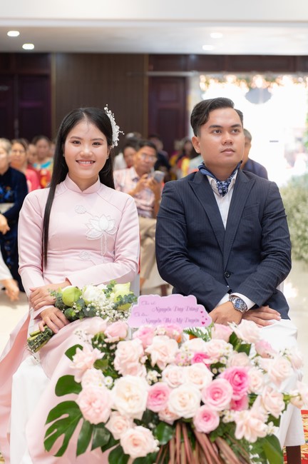 Wedding Ceremony at the pagoda