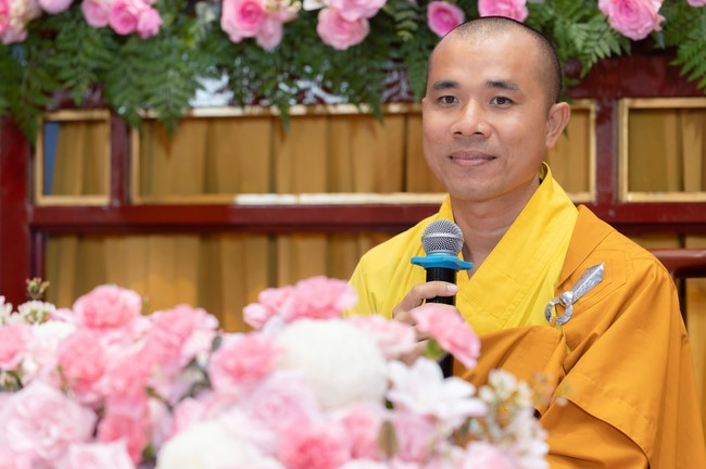 Wedding Ceremony at the pagoda