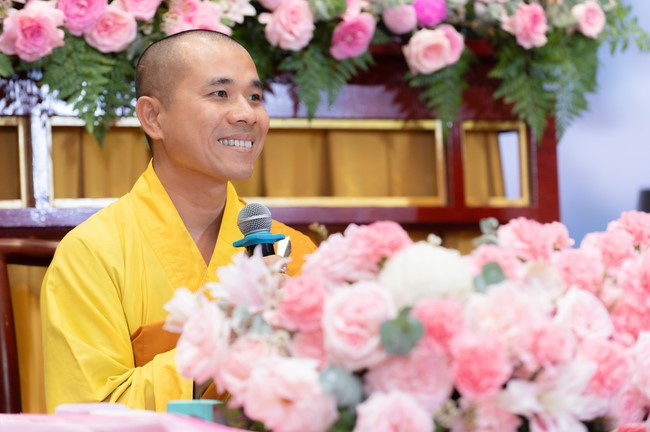 Wedding Ceremony at the pagoda