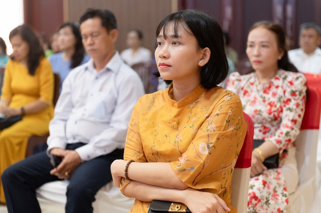 Wedding Ceremony at the pagoda