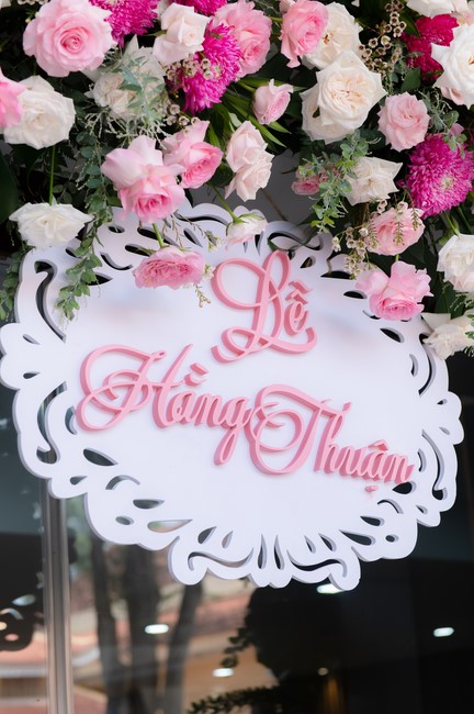 Wedding Ceremony at the pagoda