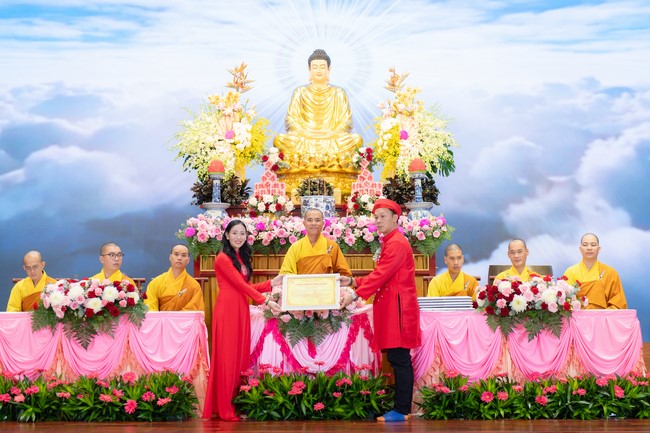 Wedding Ceremony at the pagoda