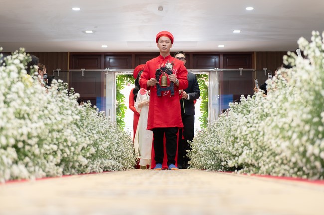 Wedding Ceremony at the pagoda