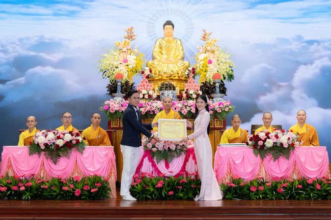 Wedding Ceremony at the pagoda