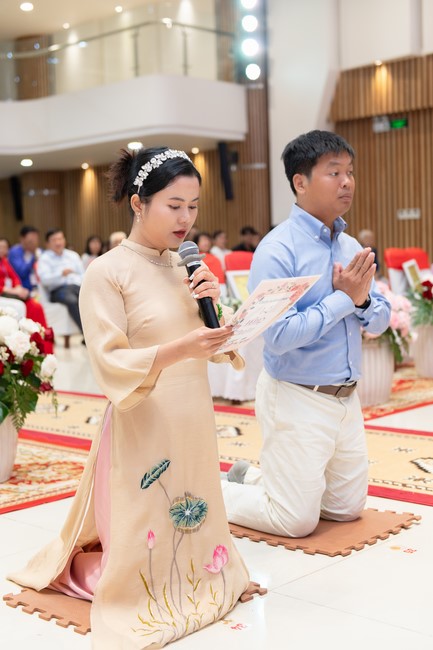 Wedding Ceremony at the pagoda