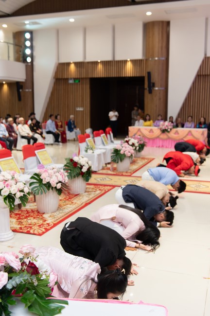 Wedding Ceremony at the pagoda