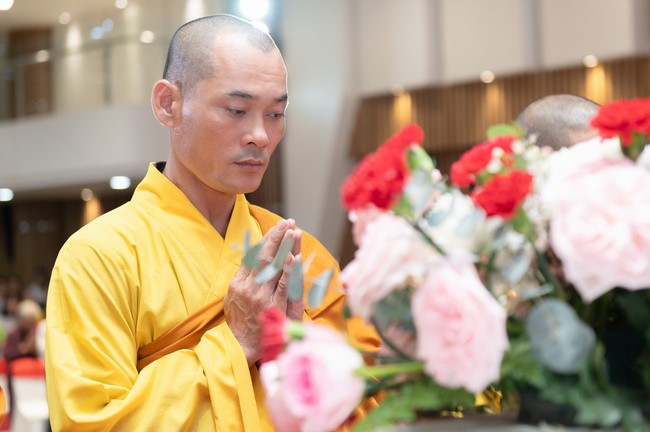 Wedding Ceremony at the pagoda