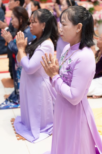Wedding Ceremony at the pagoda