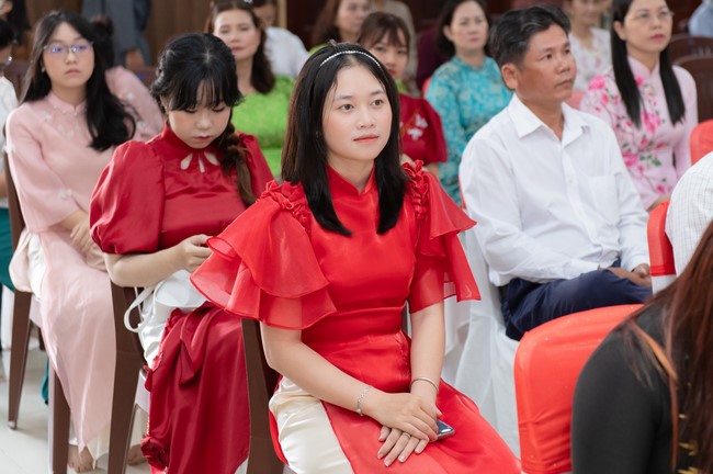 Wedding Ceremony at the pagoda