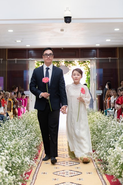 Wedding Ceremony at the pagoda