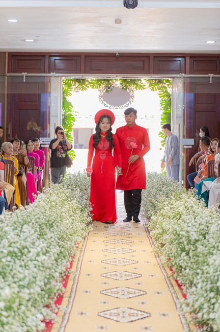 Wedding Ceremony at the pagoda
