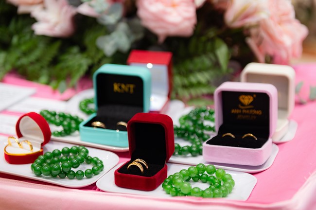 Wedding Ceremony at the pagoda