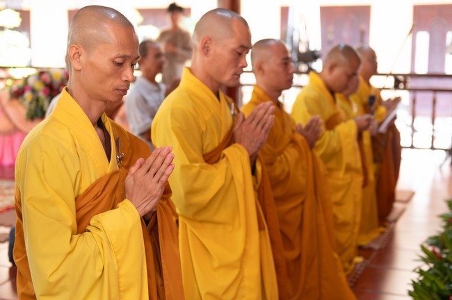 Wedding Ceremony at the pagoda