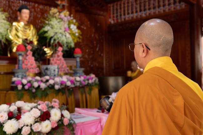 Wedding Ceremony at the pagoda