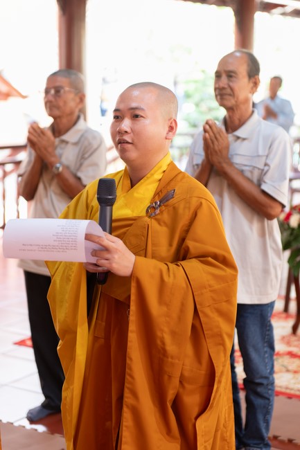 Wedding Ceremony at the pagoda