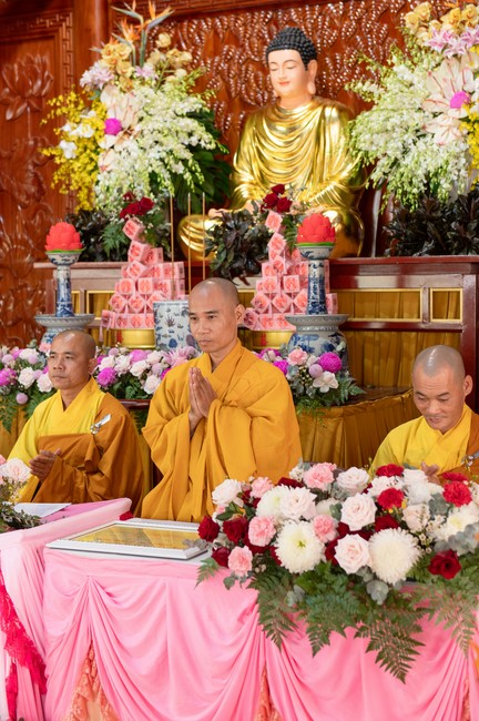 Wedding Ceremony at the pagoda