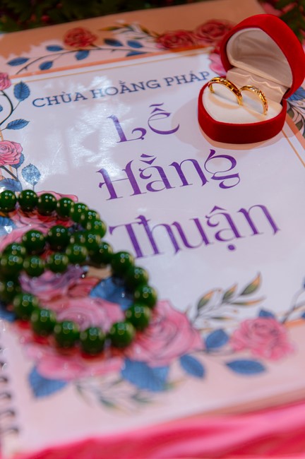 Wedding Ceremony at the pagoda